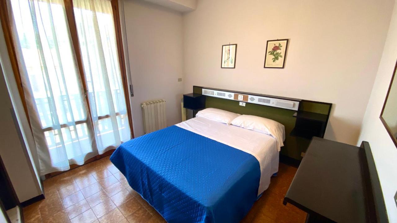 Umbria Green Central Rooms Кастильоне-дель-Лаго Экстерьер фото